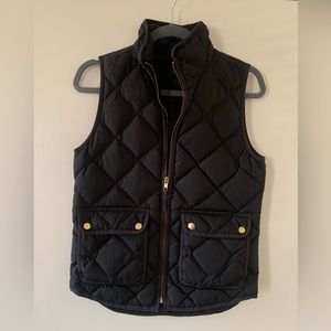 J. Crew black puffer vest with snap pockets